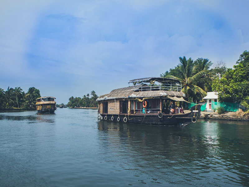 House Boat -gallery