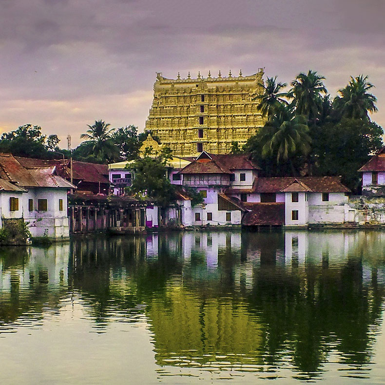 kerala-Sree Padmanabhaswamy Temple